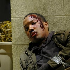 24-Legacy-1x08-2-c701bd6faccef13164510f3fd69aa47f.jpg