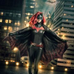 batwoman-elseworlds-arrowverse-ruby-rose-first-look-1138082-4d490dbab94d4917b1a8e6f9ca6ec58d.jpeg