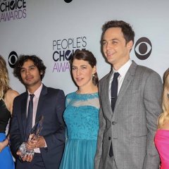 Big-Bang-Theory-Cast-Peoples-Choice-Awards-3-1097a864ef87ced7ba7d7313f63116b2.jpg