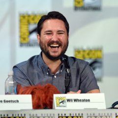 Wil-Wheaton-CBS-Bang-Theory-Panel-Comic-Con-SKW44dPxNRLl-13ba203dcebc3f408fb00dff57289c37.jpg