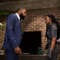 black-lightning-episode-304-the-book-of-occupation-chapter-four-promotional-photo-07-FULL-51af51b697fa016652bef1b22e904a49.jpg