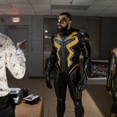 black-lightning-episode-315-the-book-of-war-chapter-two-promotional-photo-14-571c34d6c06fbaba981691d91d90a4b8.jpg