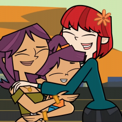 Lake-Rosa-Maria-and-Sofia-hug-7163eff435297278a5bb101b7c241e65.png