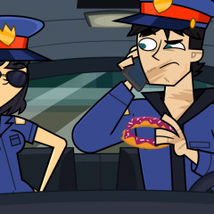 Tom-with-a-police-officer-06619e64c287cfe4815f846ca7b8b67d.png