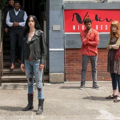 Krysten-Ritter-Eka-Darville-and-Colby-Minifie-in-Jessica-Jones-e23ccd18c2c25931c88b6a732b1222ff.jpg