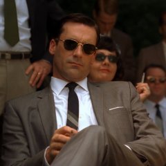 Mad-Men-S3-E2-6-4424f47e2de2cfa6d82c847bf7cfae07.jpg