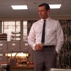 Mad-Men-S3-E6-5-21c359478e6ca062ac7622ed090ea49b.jpg