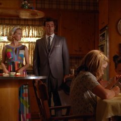 Mad-Men-S3-E8-6-307cba02ff3846002345ad9b6ff76abc.jpg