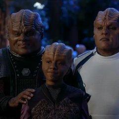 happy-moclan-family-the-orville-new-horizons-s3e10-cce206951d5271151e35cfd49987a3b2.jpg