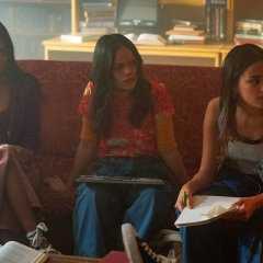 pretty-little-liars-original-sin-episode-6-zaria-malia-pyles-maia-reficco-hbo-max-f117fc52d5a474d070b3f45005566699.jpg