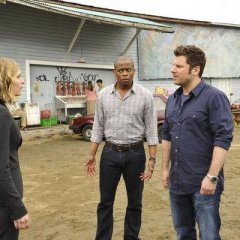Psych-Episode-7.04-No-Country-for-Two-Old-Men-6-FULL-bf645e5dee08f1d85ddf6e1ac03b3b1e.jpg