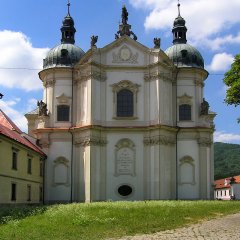Osek-Monastery-church-054b845d69ef002368fb52fcaceec852.jpg