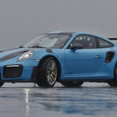 911gt1-8c662191683b81ec55d75a69c14755ea.jpg