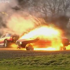 Top-Gear-Season-2-Episode-1-18-1862-b18db5a38c51d2c7975cd287d0da66ef.jpg