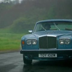 Top-Gear-Season-2-Episode-1-31-b9f7-52a9b52be85fe5ca28ee90ae9bff4305.jpg