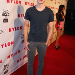 Cameron-Monaghan-NYLON-Magazine-13th-Anniversary-K1lz5QB-WBWl-37ea3c7ed2990035b20f11caa061e489.jpg