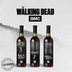 twd-wine-4-1050636-177e6e340b18f514de0d4400a9a55fe5.jpg