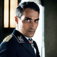 Elvisova otce si zahraje Rufus Sewell