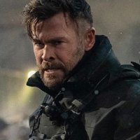 Chris Hemsworth naznačuje, v čem je práce na Extraction 2 uspokojivější než u Marvelu