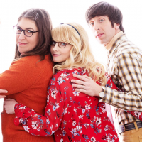 Hvězdy ze seriálu The Big Bang Theory se ohlíží za uplynulými dvanácti lety, část II.