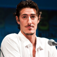 V Charmed si zahraje herec Eric Balfour