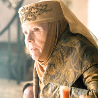 Zemřela herečka Diana Rigg, mimo jiné představitelka Olenny Tyrell z Game of Thrones