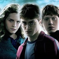 Trio z Harryho Pottera se již brzy setká na televizních obrazovkách, film to ale ještě nebude