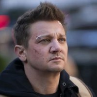 Jeremy Renner se vyjadřuje k novým Avengers, podle něj dojde ke škrtům postav