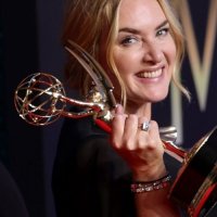 Mare of Easttown slavil na Emmy úspěch v hereckých kategoriích