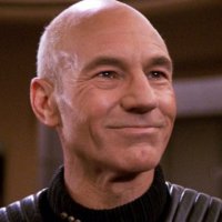 Po prvních informacích a teaseru tu máme k sérii s Picardem ještě plakát