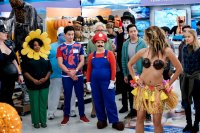 S04E04: Costume Competition
