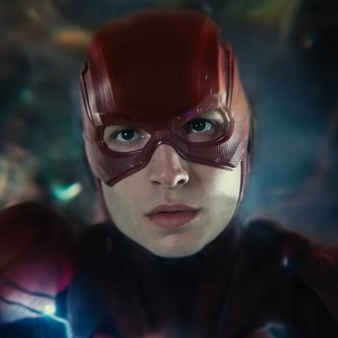 Ezra Miller nastoupil léčbu, v přetáčkách se pak údajně změní konec snímku The Flash