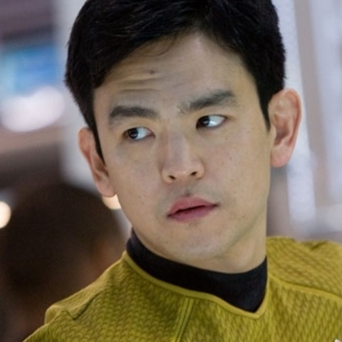 John Cho čeká na pokyny studia, Kevin Smith se vyjadřuje k situaci okolo Star Treku 4