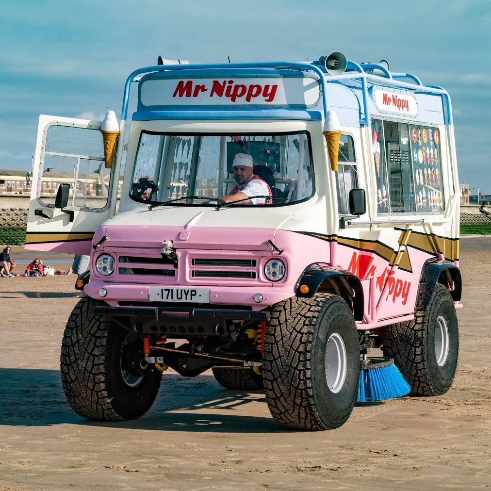 Fotografie k páté epizodě: Městská elektrická auta a terénní zmrzlinářský vůz